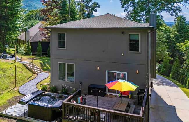 Modern Escape by Avanstay w/ Hot Tub, Fire Pit, Mountain Views, 10min to Town - Foto 23