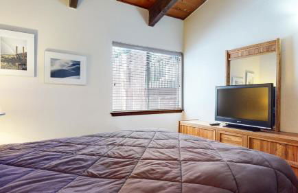 Mammoth Estates Condo - Near Village at Mammoth & Pet Friendly - Foto 30