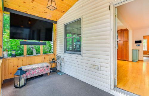 Charming Ballston Spa Home with Sauna and Private Pool - Foto 27