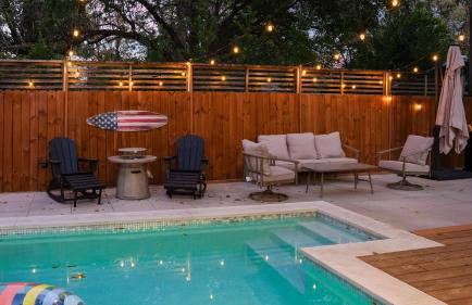 Stylish Home with Firepit Balcony Steps from Austin’s Best Near Rainey St Lady Bird Lake Downtown The Ashlee by AvantStay - Foto 37