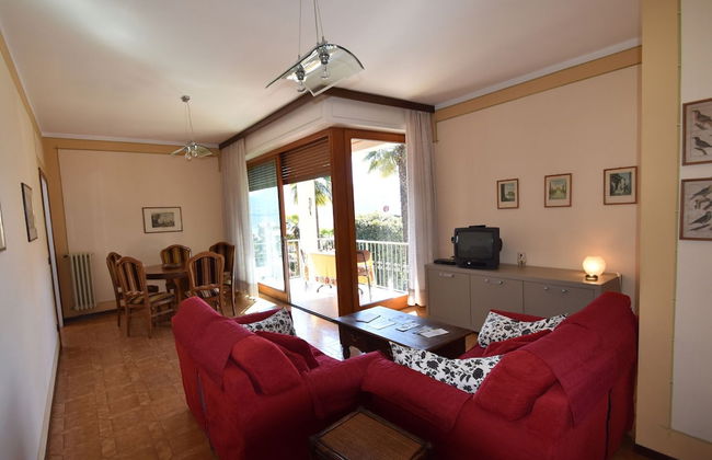 Spacious Retreat in Cannero - Foto 1