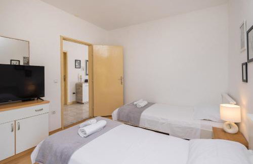 Zen Escape - Private Pool - Photo 42