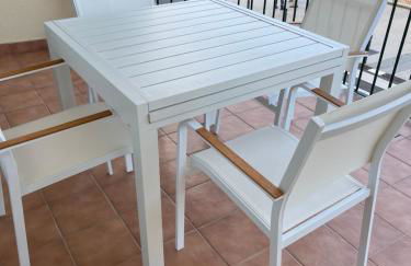 Aquamarine Sant Feliu en la playa con patio - Foto 1