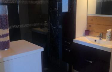 Chalet - Piscine - Wifi - Foto 10