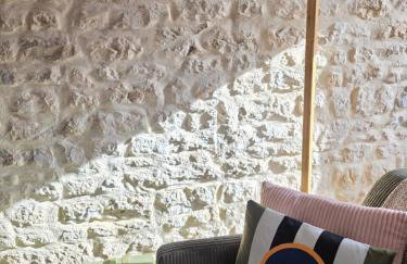 GITE A THEME D-DAY - situé à 15mn d'Omaha Beach - Animaux OK - Terrain clos - Aucuns voisins - WIFI - Foto 6