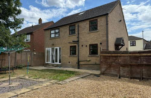 Victoria House - Photo 5