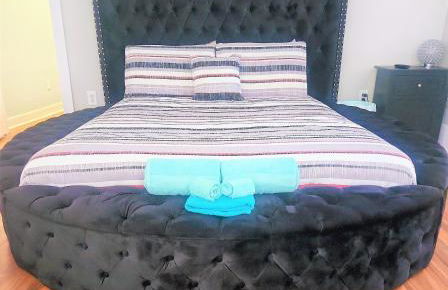 Furnished Home for Traveling Nurses, Corporate Stay Mid-Term Galveston-only 10Min to UTMB-7 Min to Cruise Port-1 Block to Beach Pleasure Pier- Large 3Bed-2Bath-7 Beds-CasaAzul 2605B - Foto 5