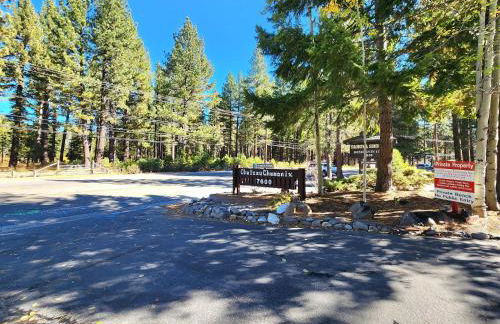 Tahoe Shoreline Retreat - Close to Ski Resorts & HOA Amenities - Foto 68