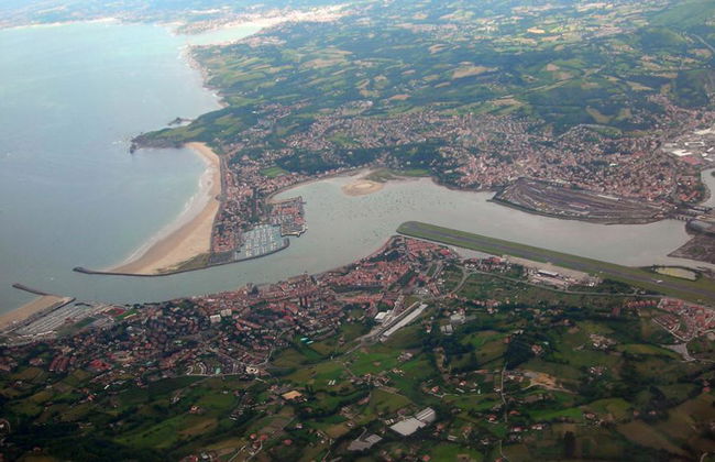 Private Tour: Car Disposal and Driver to Discover Hondarribia from San Sebastian - Foto 3