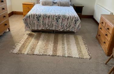 Pear Tree House 2 bed apartment - Photo 7