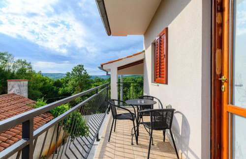 Apartment Lara with Swimming Pool - Paradiz - Foto 3