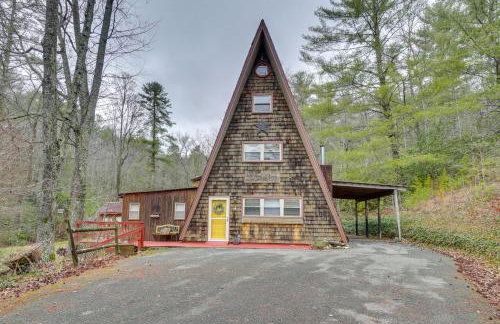 A-Frame Cabin w/ Spacious Yard in Tellico Plains! - Foto 2