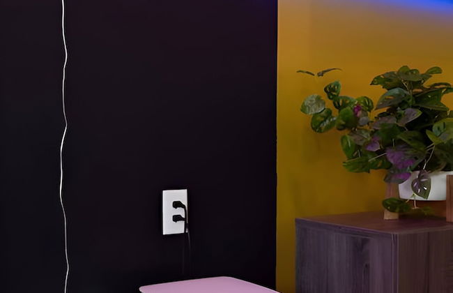 Heated Pool Haven w Hot Tub Downtown 3 mi - Photo 6