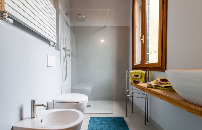 Venezia Spirito Santo Canal View - Photo 56