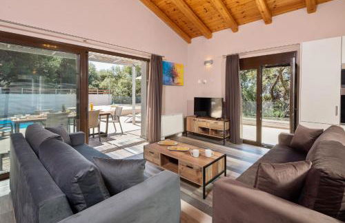 Corfu Travel Stories Villa, Private Pool - Stunning Sea Views - Accessible - 4 Bedrooms - Foto 75