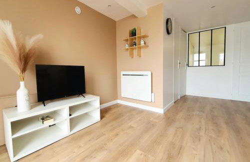 T2 Neuf indépendant-8min de Lyon - Parking privé -Terrasse - Foto 4