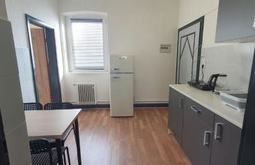 Zimmer 2 von 3 mit Gemeinschaftsbad-Küche, 30min Köln Messe Bahnhof, 5min Leverkusen Bahnhof Zentrum - Foto 6