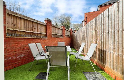 Central Warwick townhouse within easy reach of Stratford upon Avon and Cotswolds - Foto 11