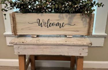 Charming 2 bed home - Close to Downtown Concord - Foto 8