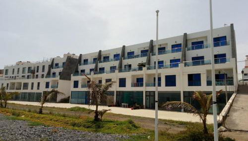 APARTAMENTO PRIMERA LÍNEA DE PLAYA - Foto 1