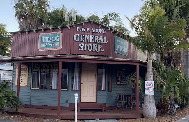 Wairo Beach Holiday Park - Photo 67