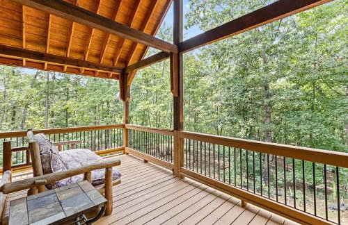 Cabin For Two Near Helen w Spa Amenities - Foto 5