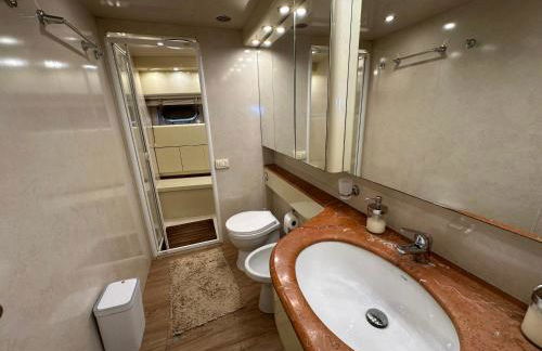 YACHT 20Metros - Photo 18