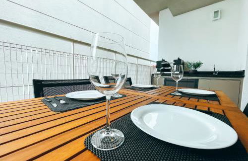 ACONCHEGANTE E MODERNO APARTAMENTO PERTÍSSIMO DA PRAIA - Foto 12