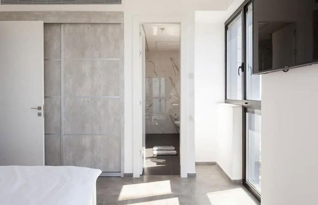 Luxury Penthouse on High Floor with Hot Tub - Foto 4