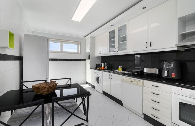 Sunset Views and Sea Breezes - Foto 17