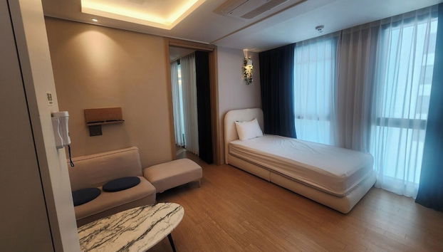 A1 with Haeundae - Foto 5, Habitación