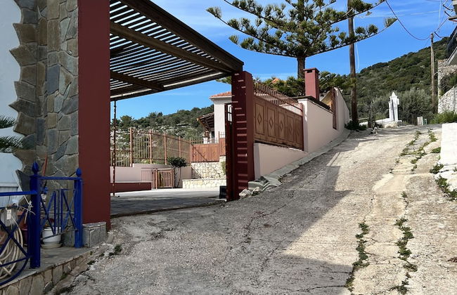 Antonios House Ithaka - Photo 16