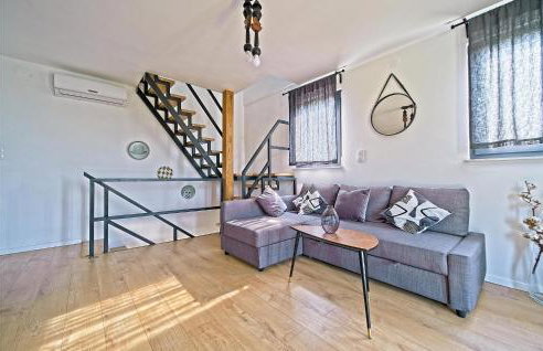 Amazing Home In Ivancici With Wifi - Foto 19