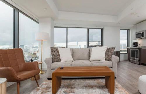 Central Penthouse Harvard MIT Spacious Gym & Work - Photo 5