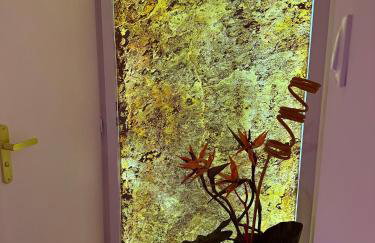 César Room - Appartement Antique 2-3 pers, parking privé,proche centre et gare - Foto 12