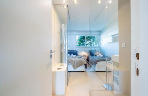 Elegant 3-Room Apartment with Terrace Pool & Island Views - Foto 20