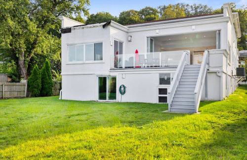 Piermont Waterfront Villa! - Photo 56