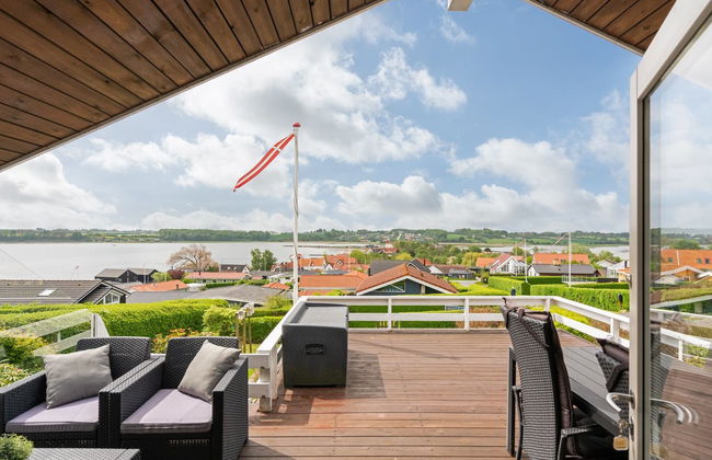 "Heimeram" - 150m from the sea - Foto 12