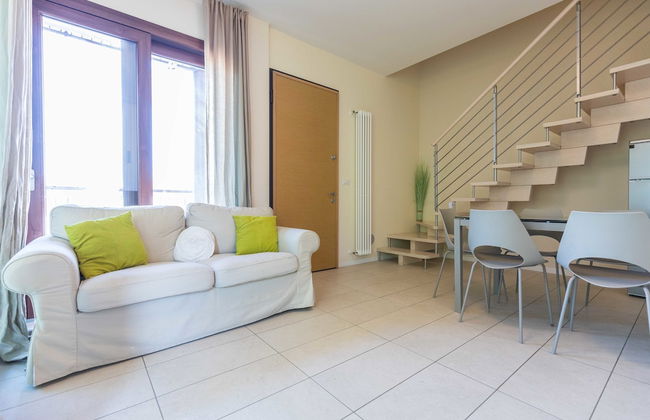 Tasso Apartments - Photo 12