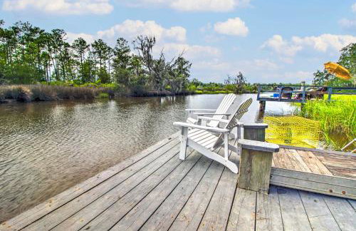 The River Cottage Charming Retreat with Dock - Foto 1