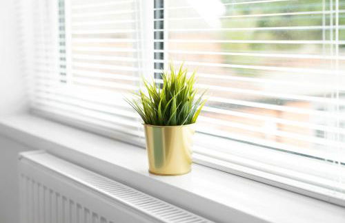 5 Bedroom House - 10 Guests - Multiple off Street Parking - Garden - Smart TV - WIFI - Contractors - Families - Groups - Top Rated - 98Q - Photo 44