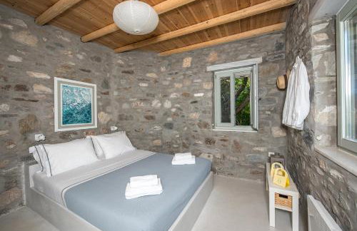 Exquisite estate, serene environment - Photo 11