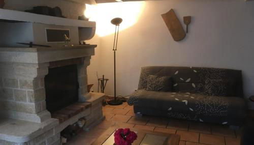 Charmante Maison dans les Gorges de la Sioule - Foto 4