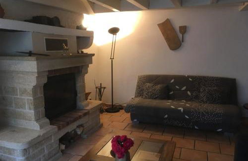 Charmante Maison dans les Gorges de la Sioule - Foto 4