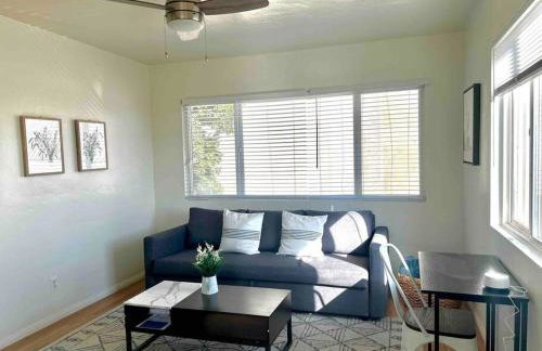 Minimalist 1 bed by Airport & Old Town - Foto 10