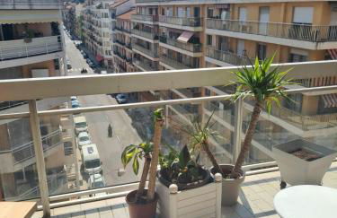 Superbe Appartement Luxueux Spacieux 50 m2 Port Nice - Photo 23