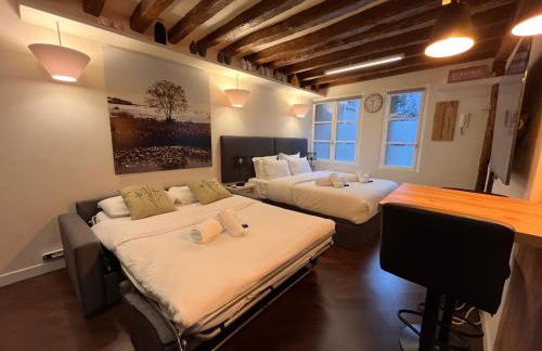 Saint-Germain Notre-Dame, rue des Anglais - Photo 3