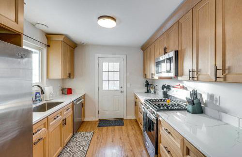 Walkable Adventure Base in Midtown Anchorage - Foto 12