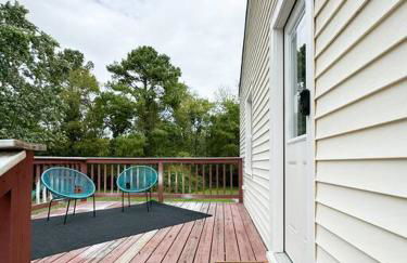 King Bed with Bunkbed Room - Gallatin Stays - Foto 2