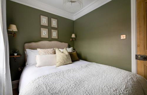 *NEW* Little Pyecroft House, Chester - Photo 43